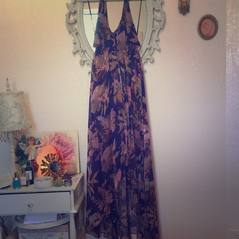 NWT gorgeous Luxxel romper with over skirt